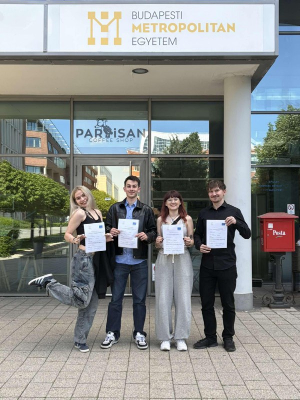 Studenci SAN na kreatywnym kursie BIP w Budapeszcie Studenci SAN na kreatywnym kursie BIP w Budapeszcie